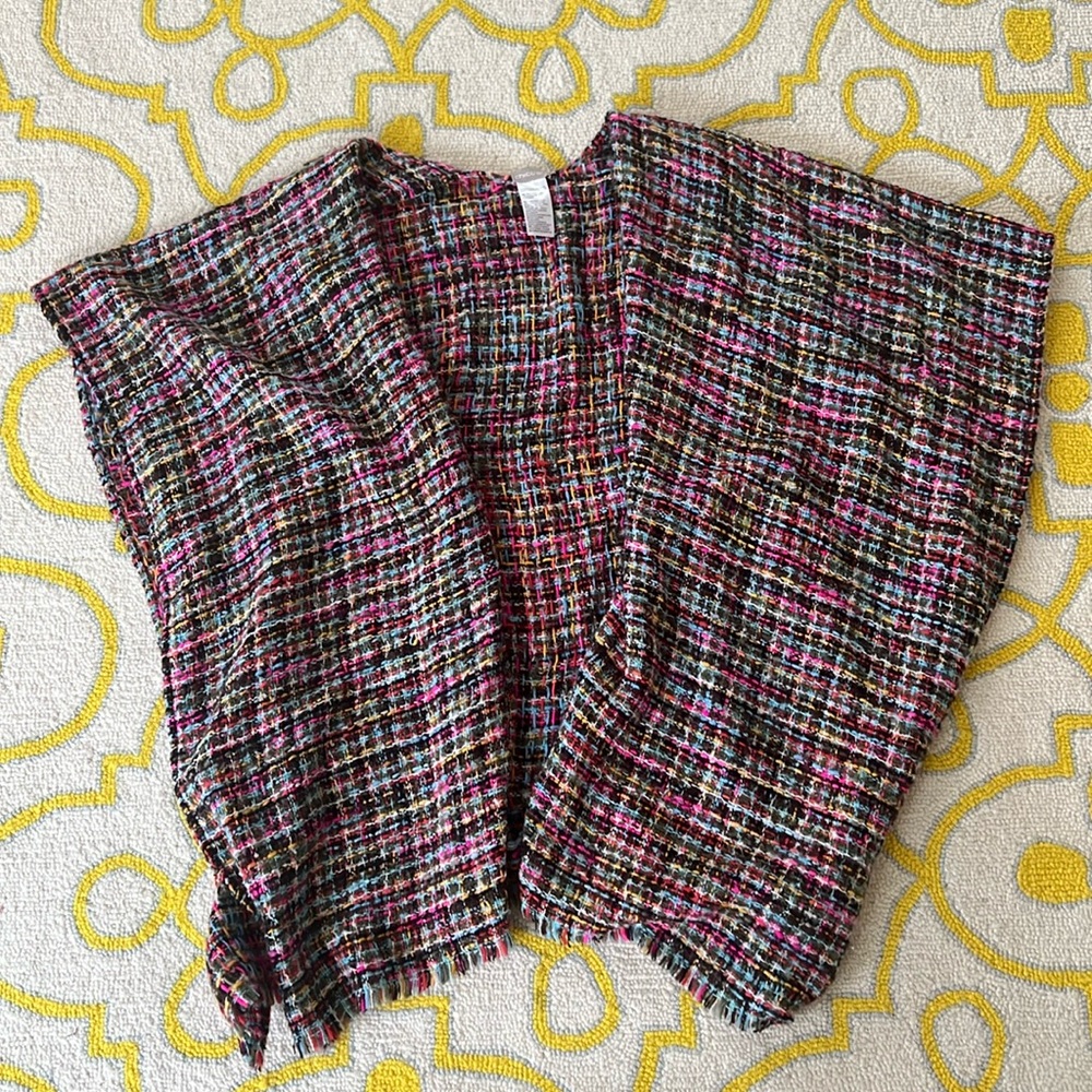 Beautiful Chico’s Sweater Poncho/Shawl. OS